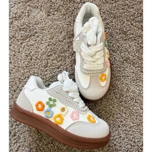 Toddler girl sneakers